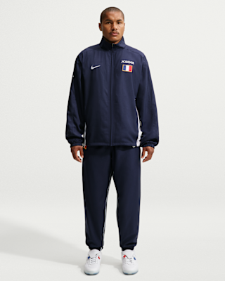 Pantalon de survêtement Reissue France x Jacquemus pour homme. Nike CA